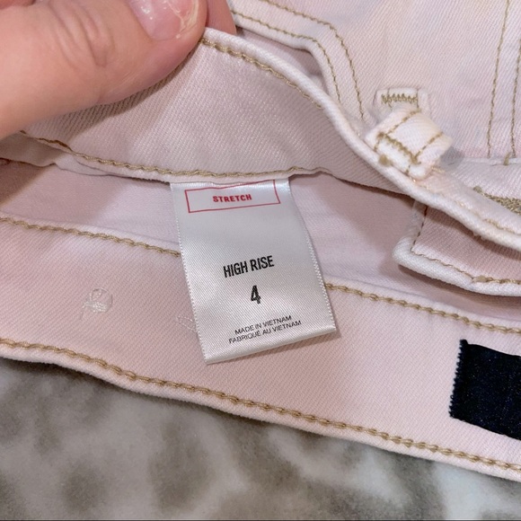 EXPRESS | Women’s Blush High Rise Denim Fitted Shorts Size 4 - Picture 5 of 6